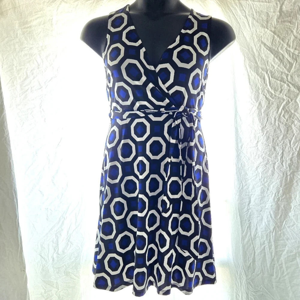 Fun Geometric Dress EUC